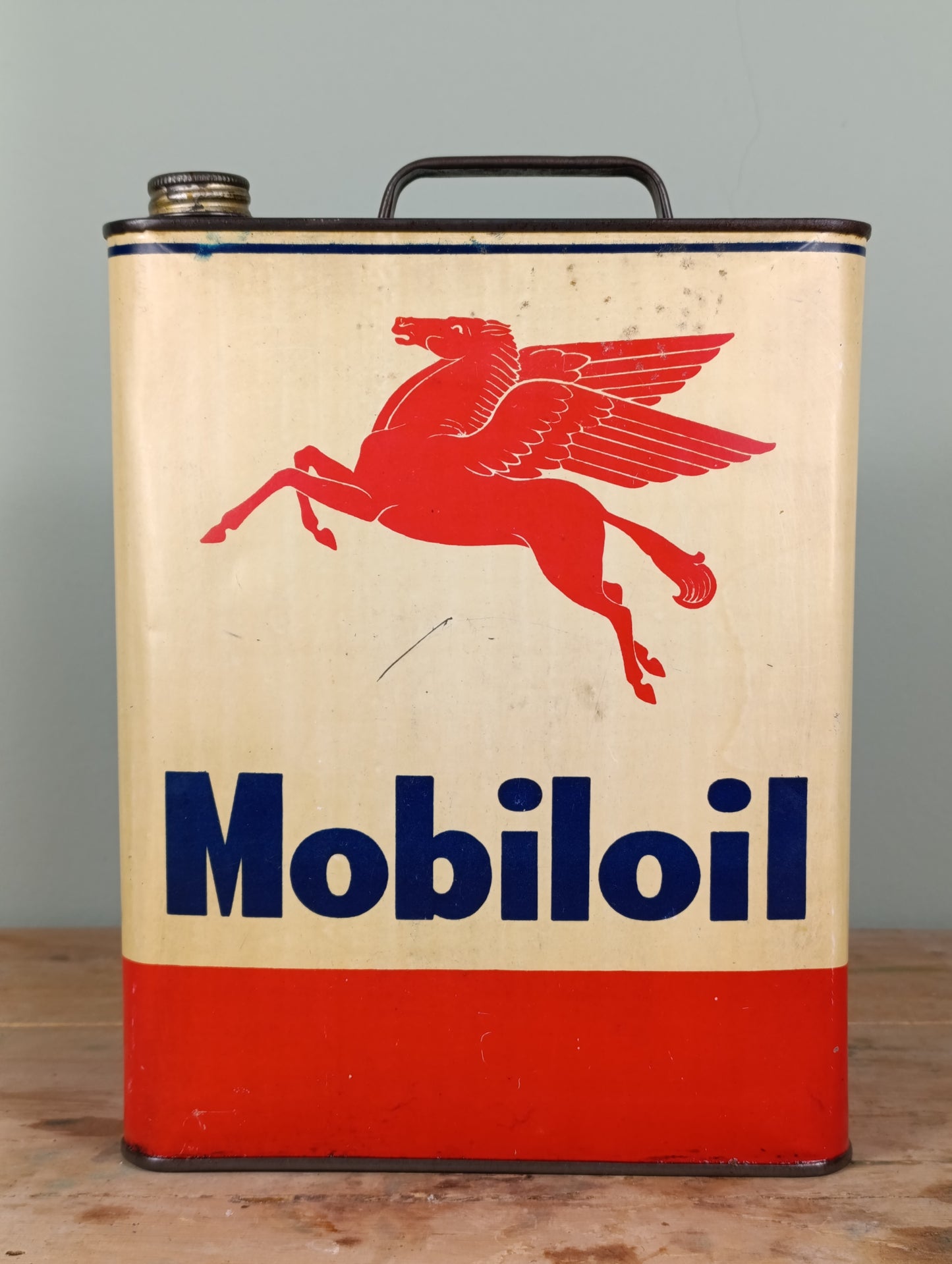 Lata Mobiloil de 5 Litros - Años 50/60