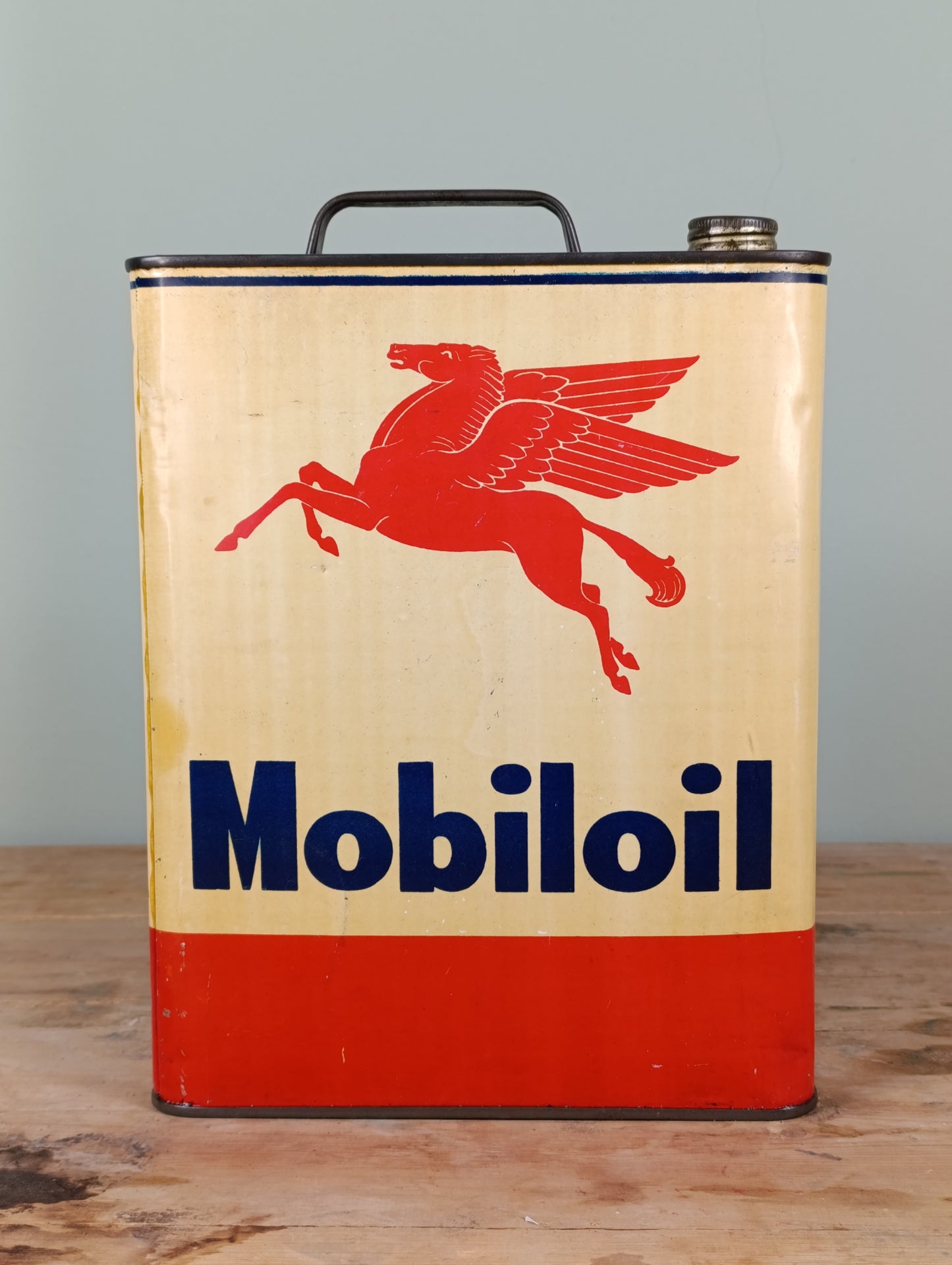 Lata Mobiloil de 5 Litros - Años 50/60
