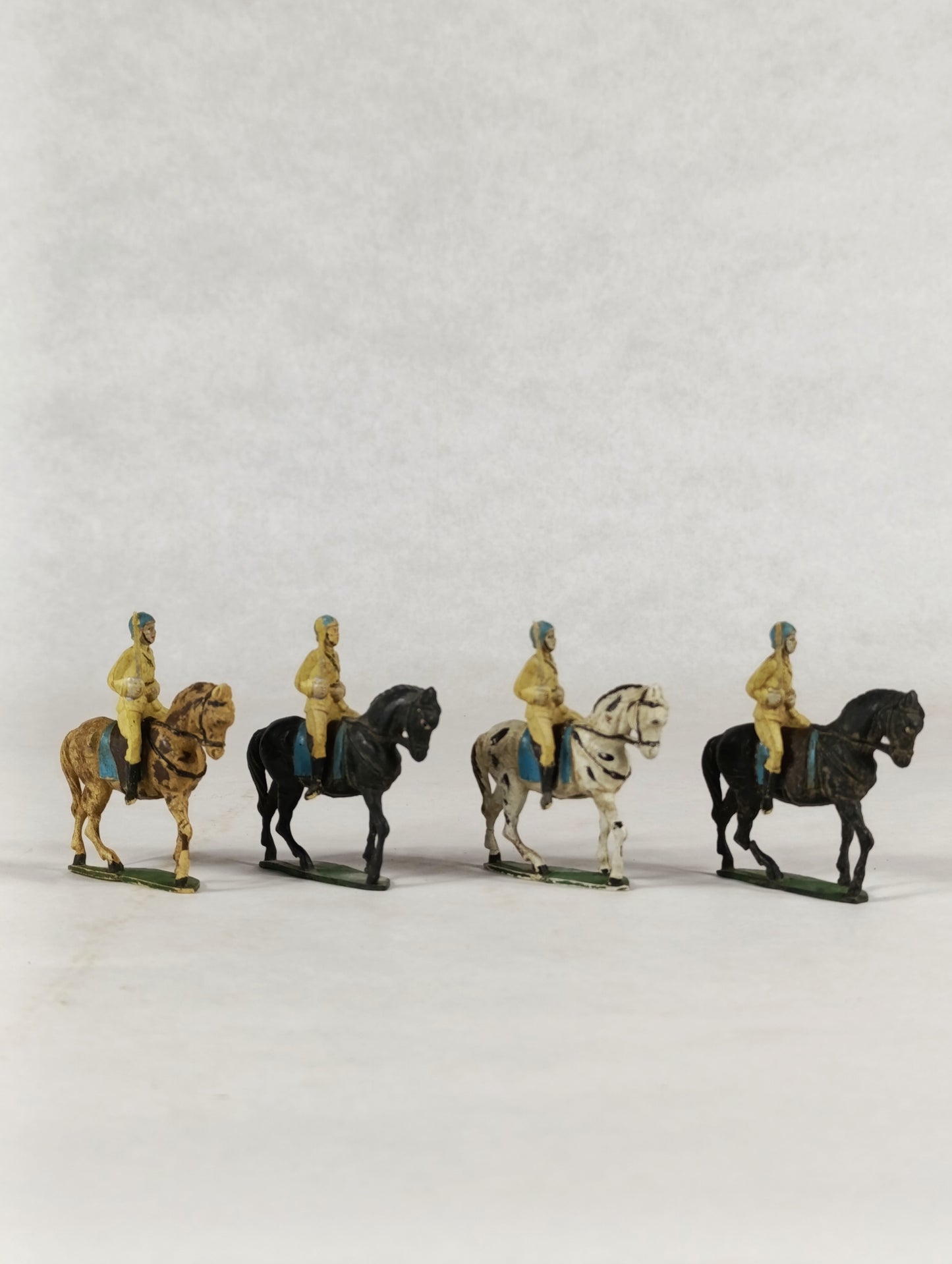 Figuras de Goma | Caballería Italiana