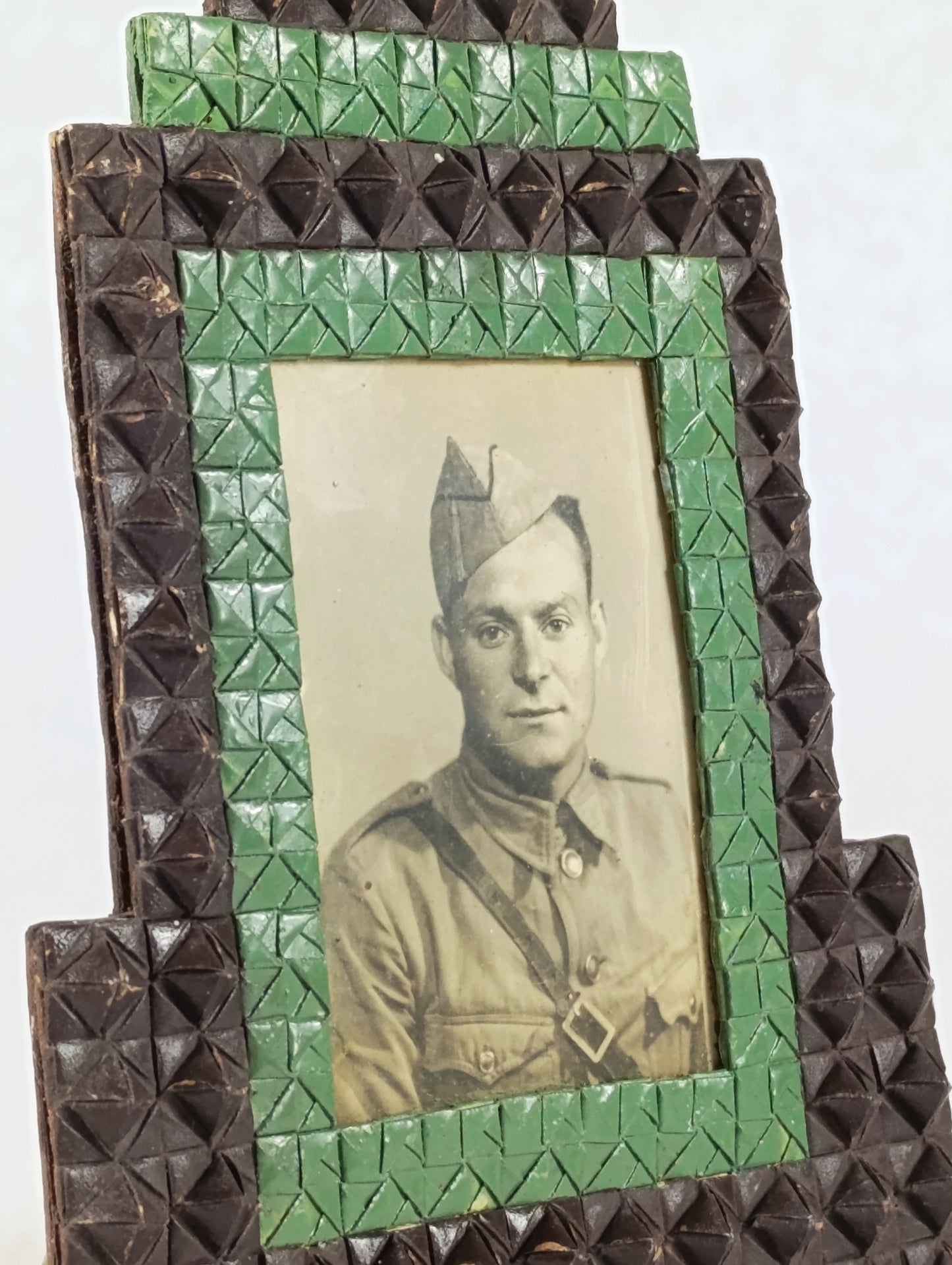 Fotografía Militar en Marco Artesanal