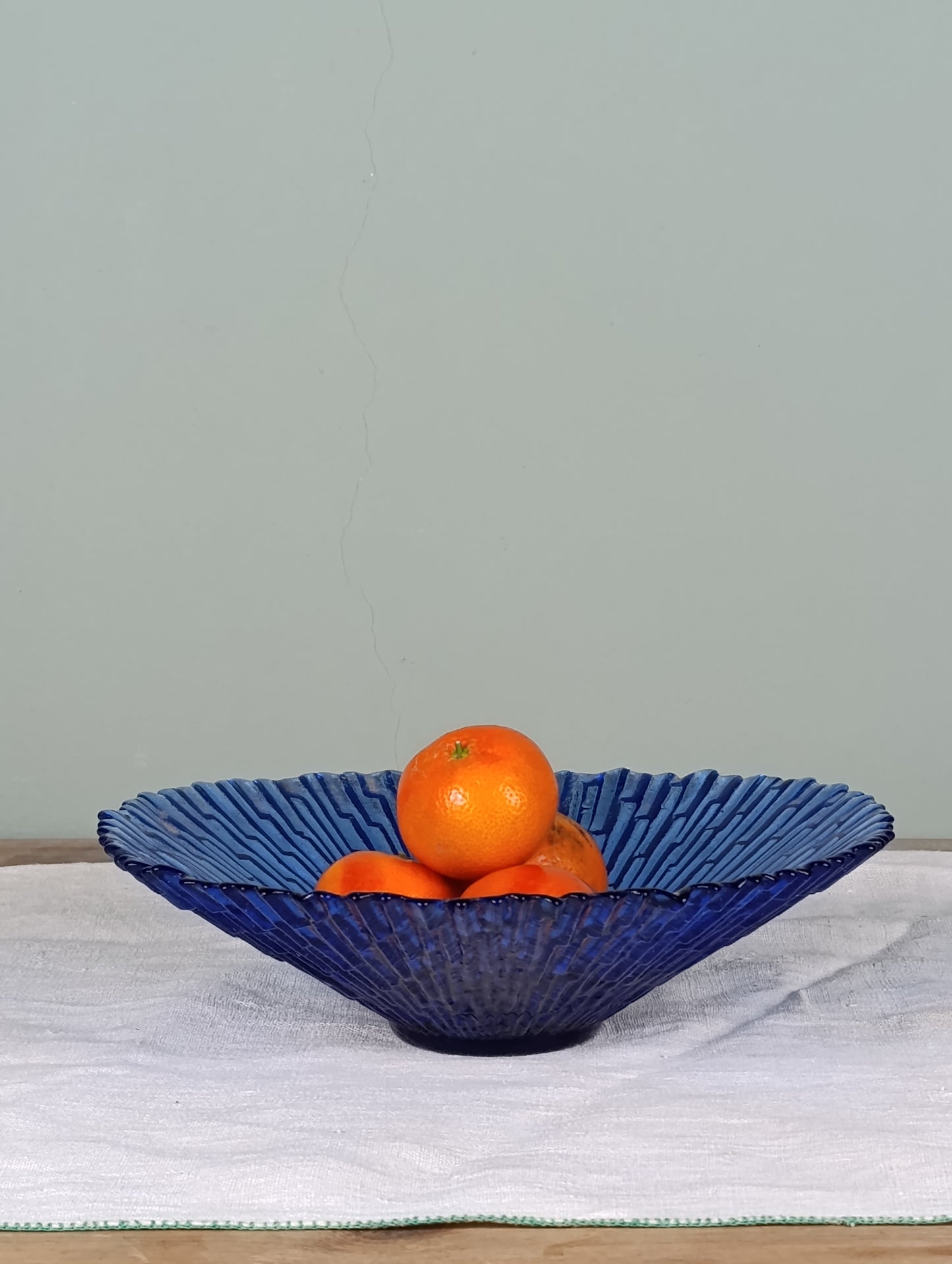 Centro de mesa/frutero de cristal azul cobalto | Años 70