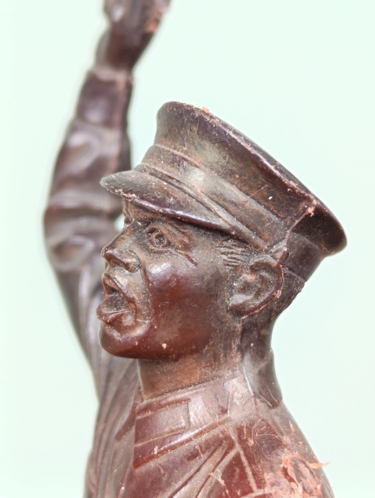 Figura de Comandante del Ejército Rojo de la marca DZI, año 1978 (URSS)