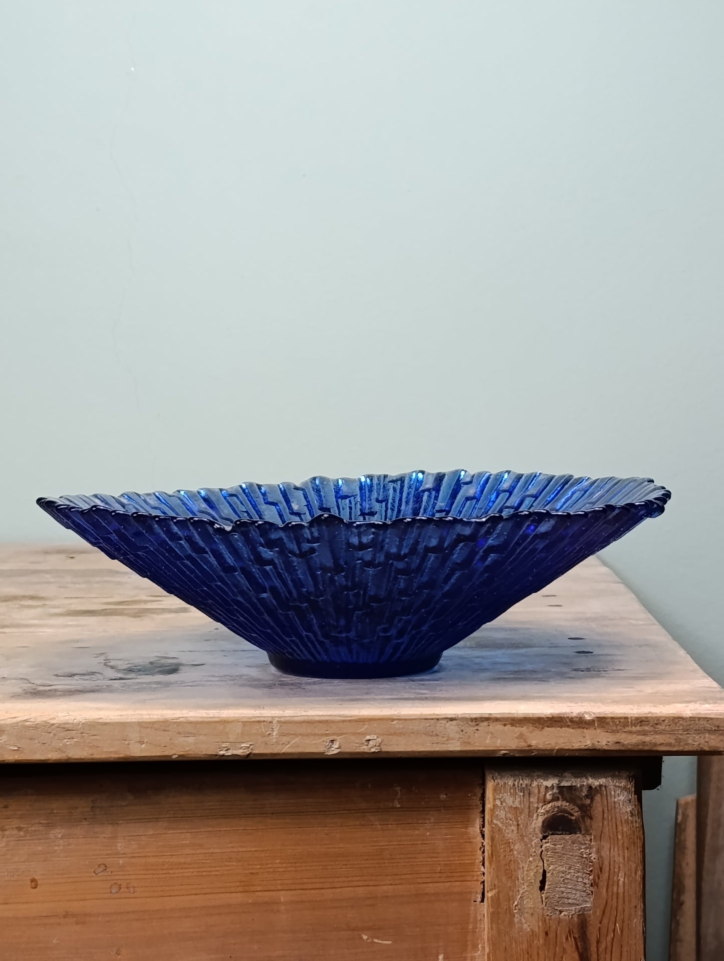 Centro de mesa/frutero de cristal azul cobalto | Años 70