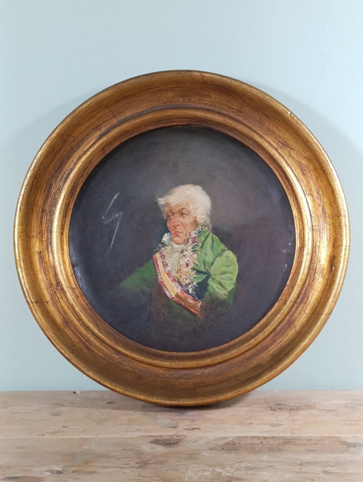 Retrato al óleo ( firmado) de noble español en plato de loza Valdemorillo, siglo XIX