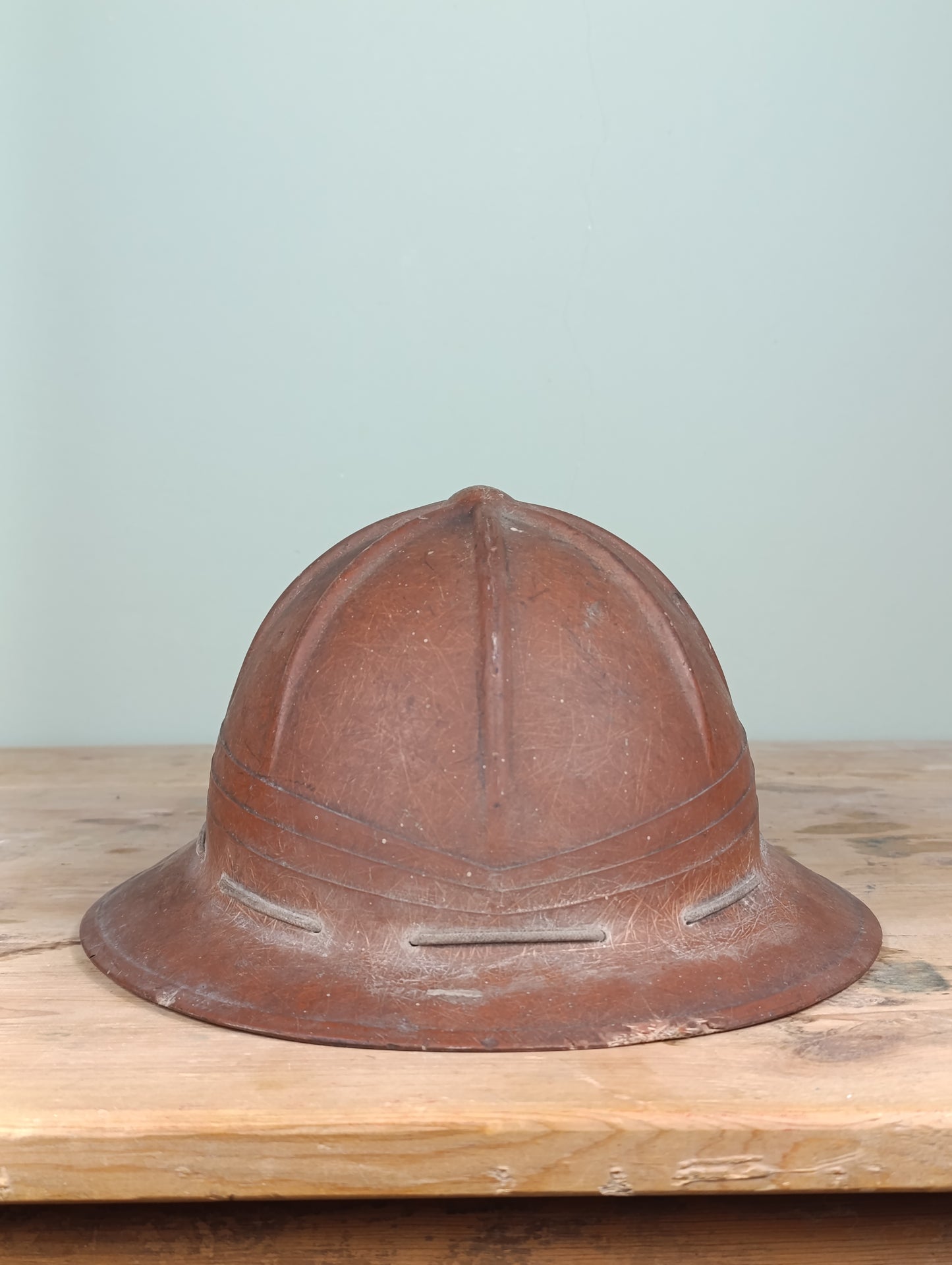 Casco industrial de seguridad marca Davis Co., década de 1940 (USA)