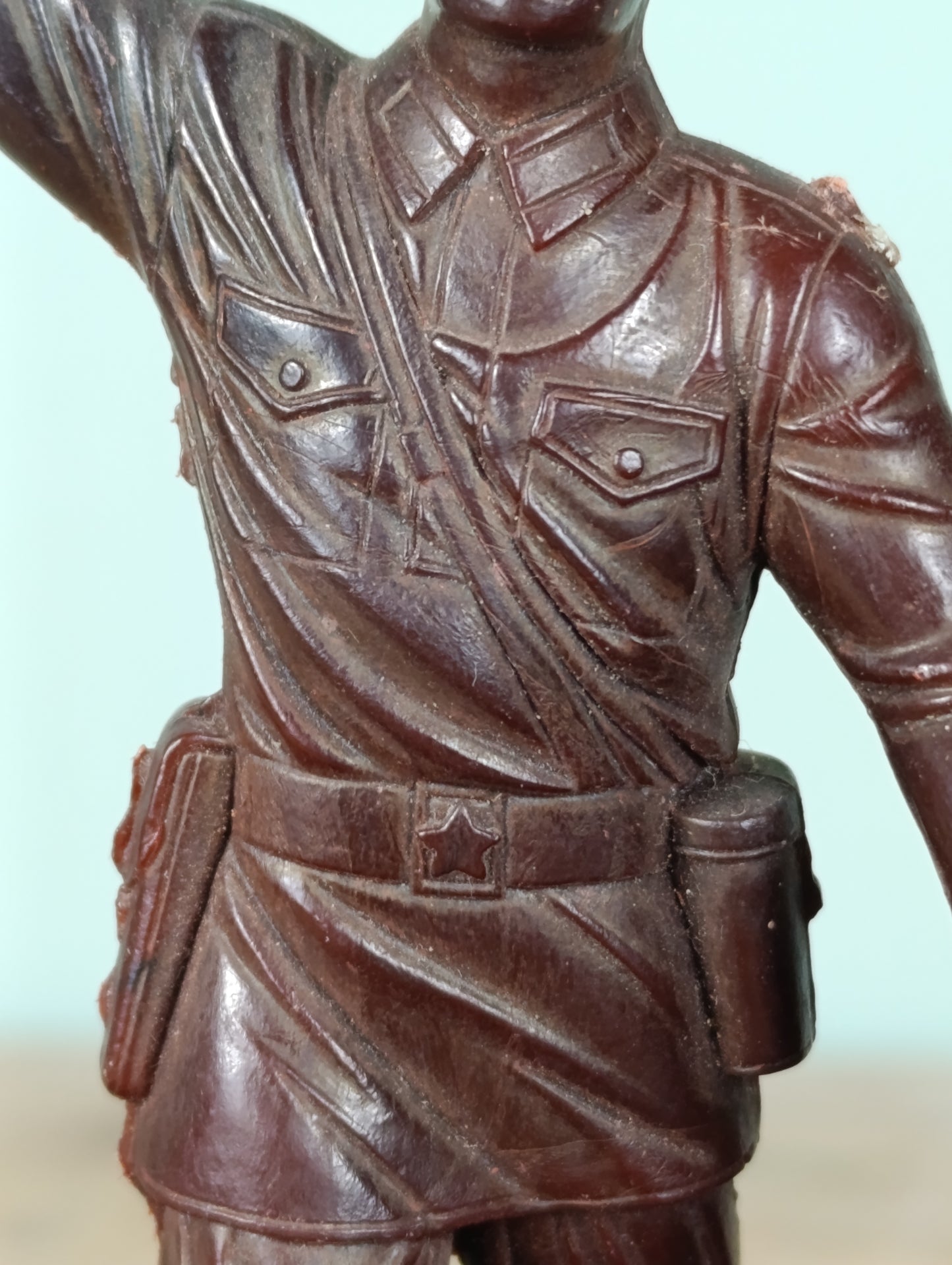 Figura de Comandante del Ejército Rojo de la marca DZI, año 1978 (URSS)