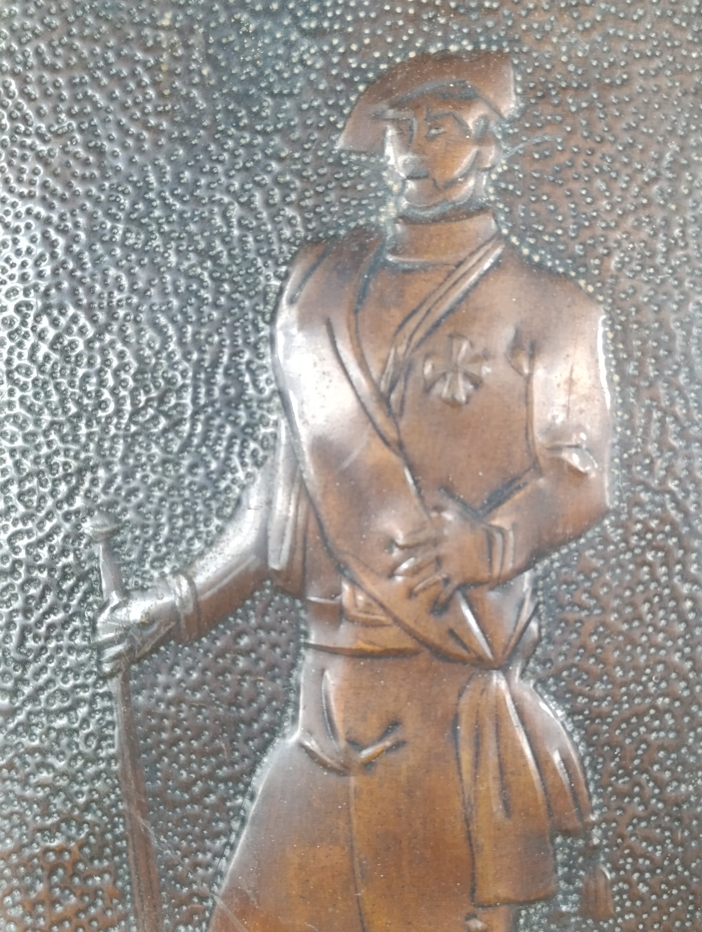 Cuadro de Cobre Repujado Figura Militar
