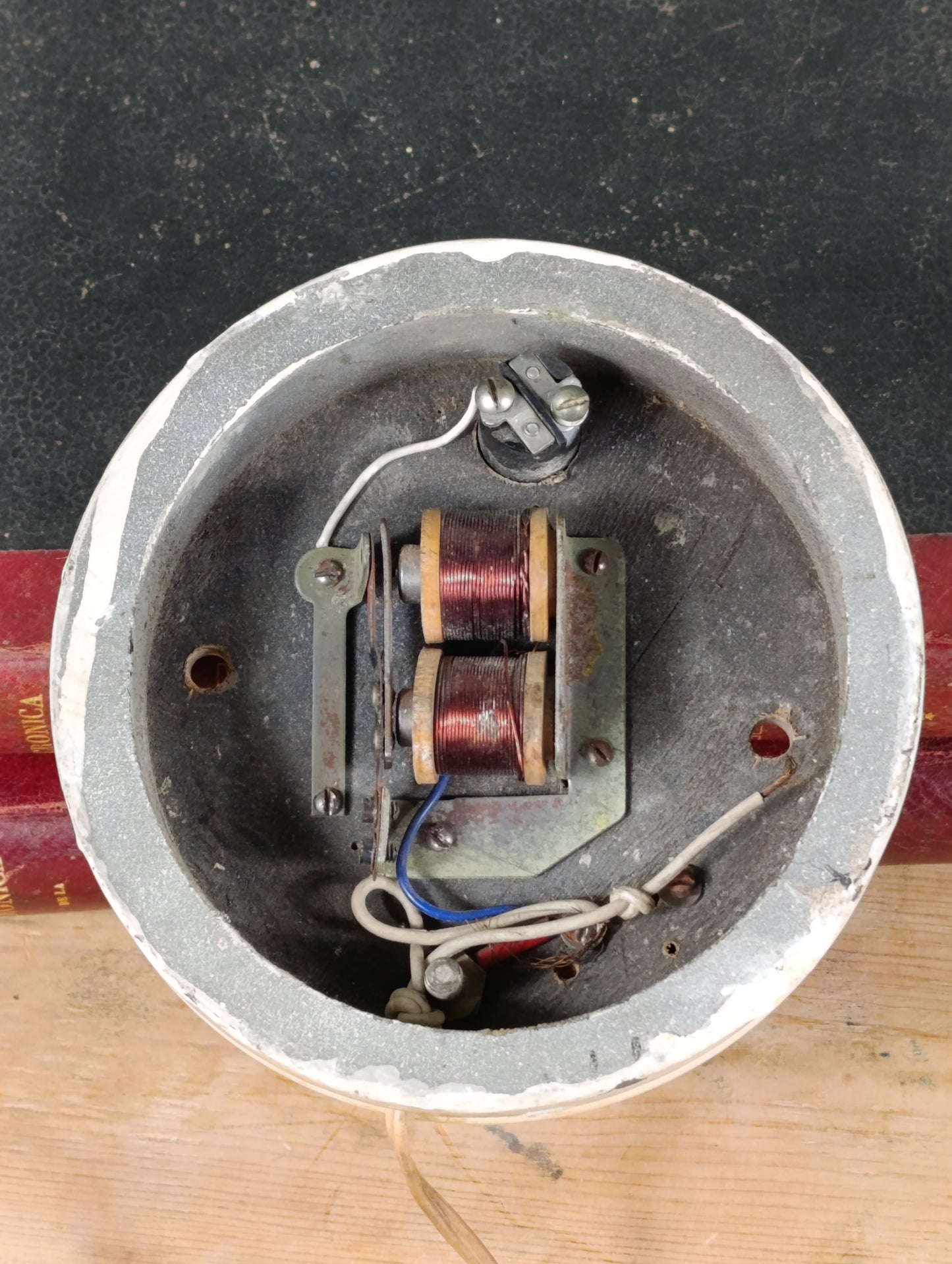 Teléfono interfono años 40