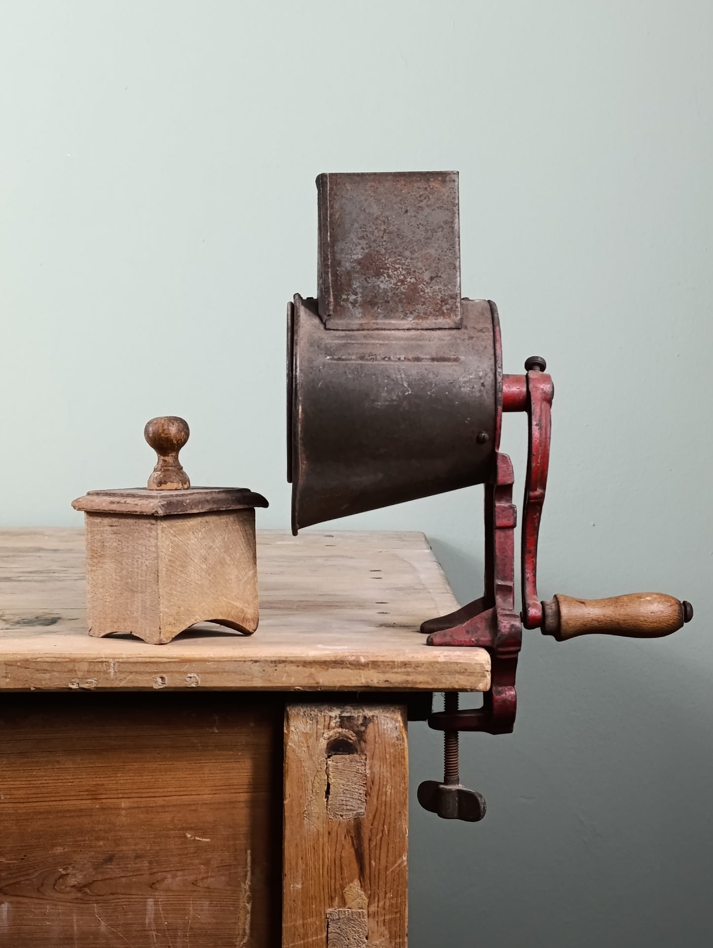 Ralladora Vintage Elma Grande | Utensilio de Cocina Decorativo