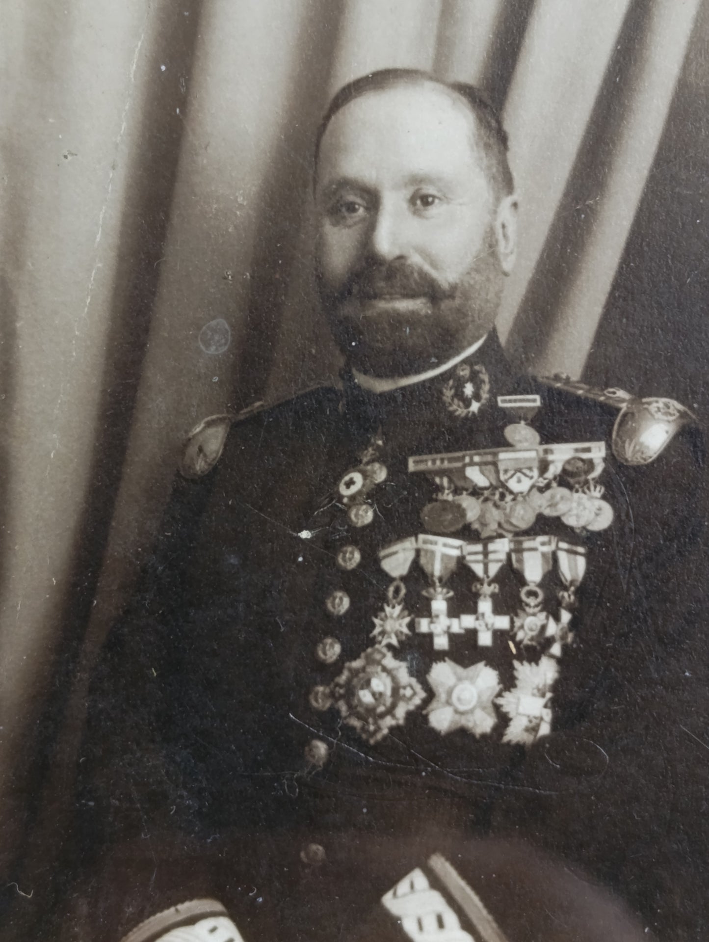 Fotografía original de inspector médico alfonsino.