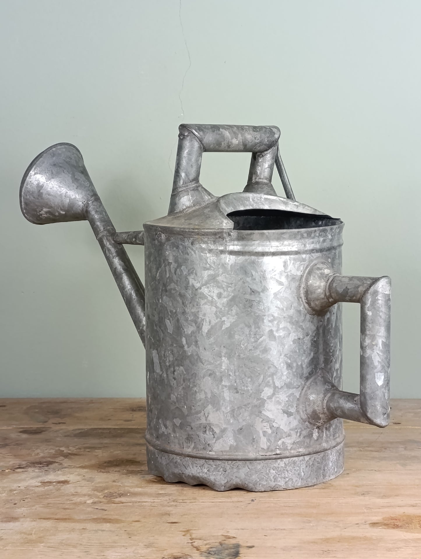 Antigua Regadera de Zinc | Soldada a mano | Años 60