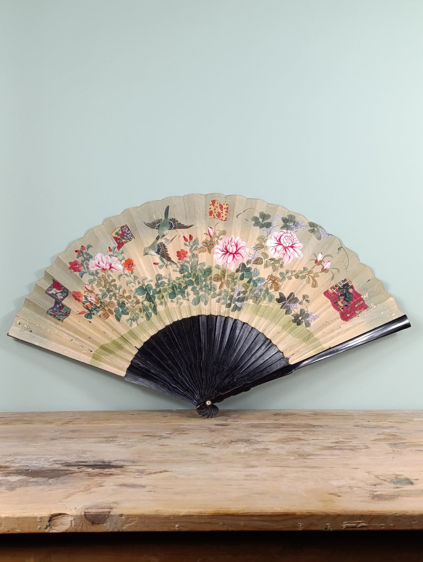 Antiguo Abanico Japonés Pintado a Mano