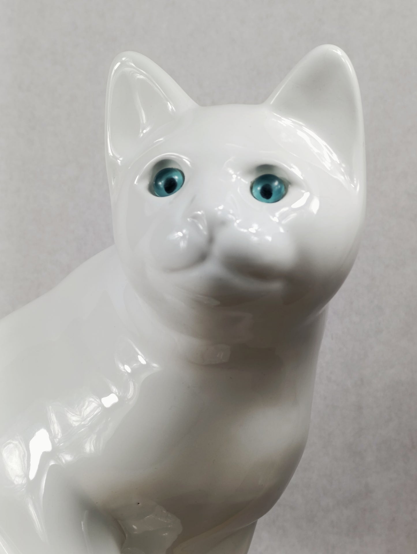 Figura de Porcelana Portuguesa | Marca Elpa