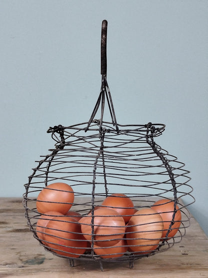 Cesta antigua para huevos | Alambre
